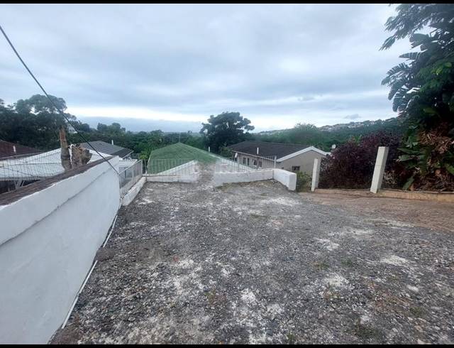 4 BEDROOM HOUSE FOR SALE IN NEWLANDS WEST